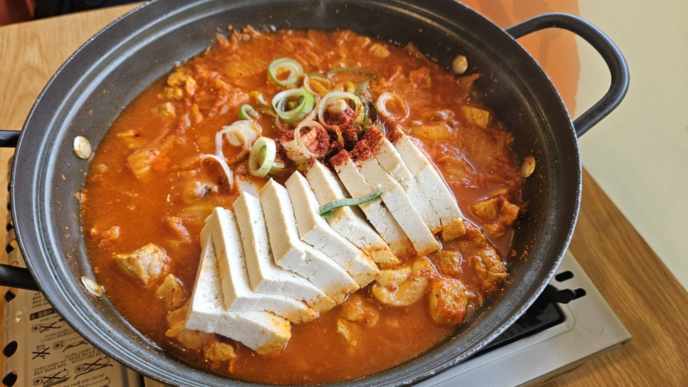 따뜻한 밥상 백석 이미지