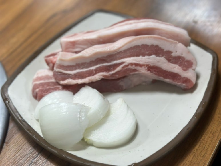 솔밭생고기 이미지