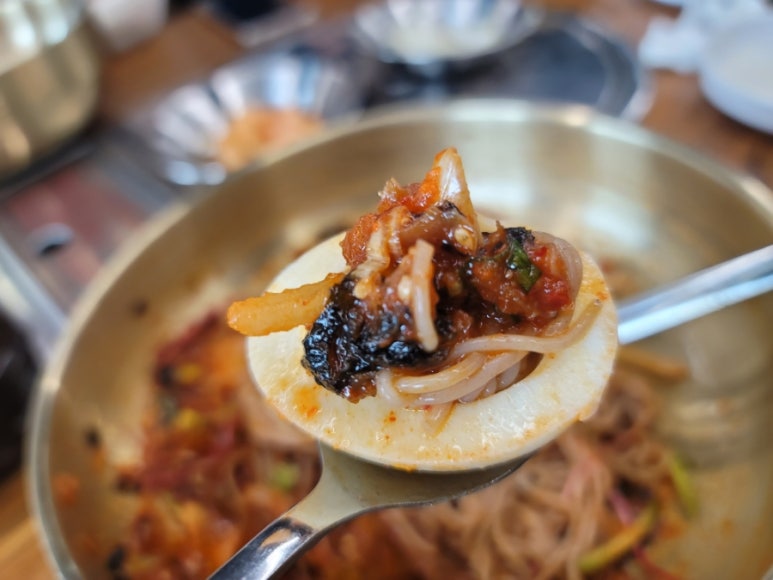 구월애 막국수 이미지