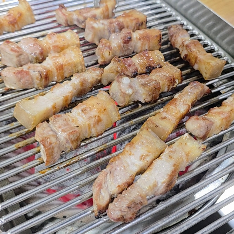 금동참숯화로구이 이미지