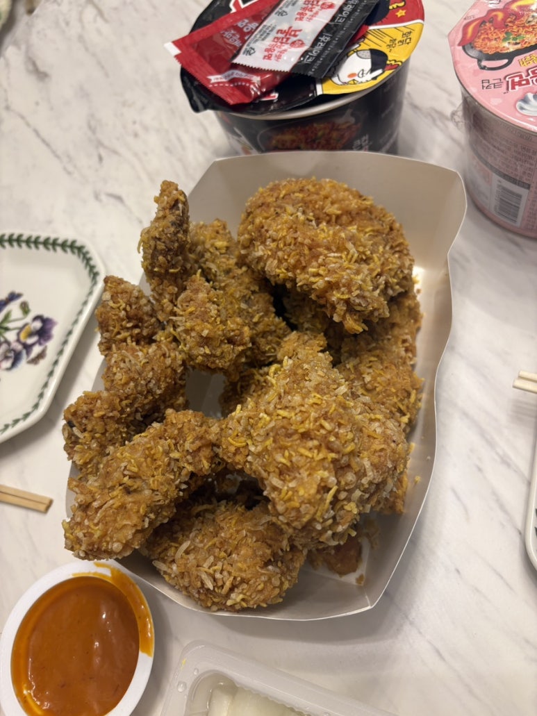 비에이치씨치킨삼천포 이미지