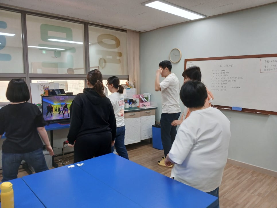 (주)더이룸 이미지