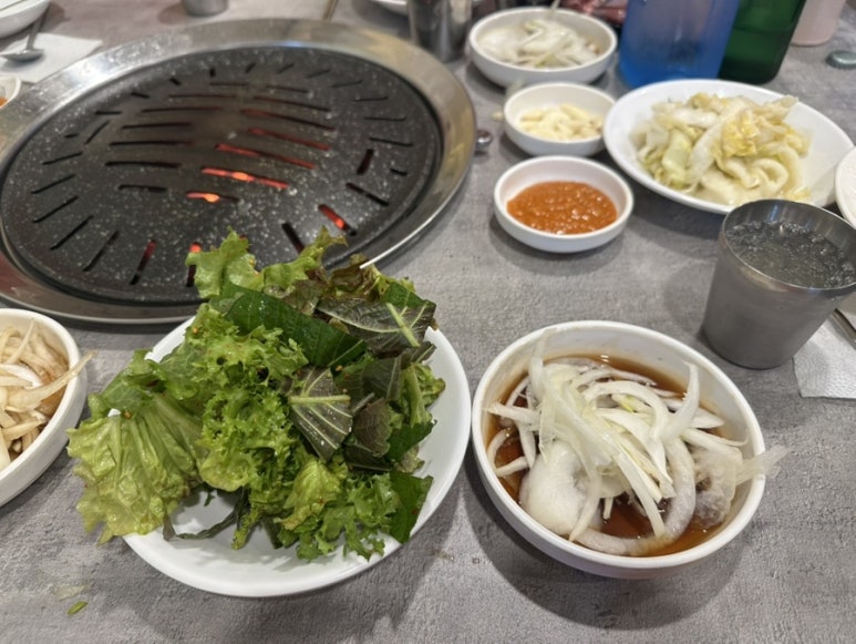 황토 참숯불 생오리 이미지