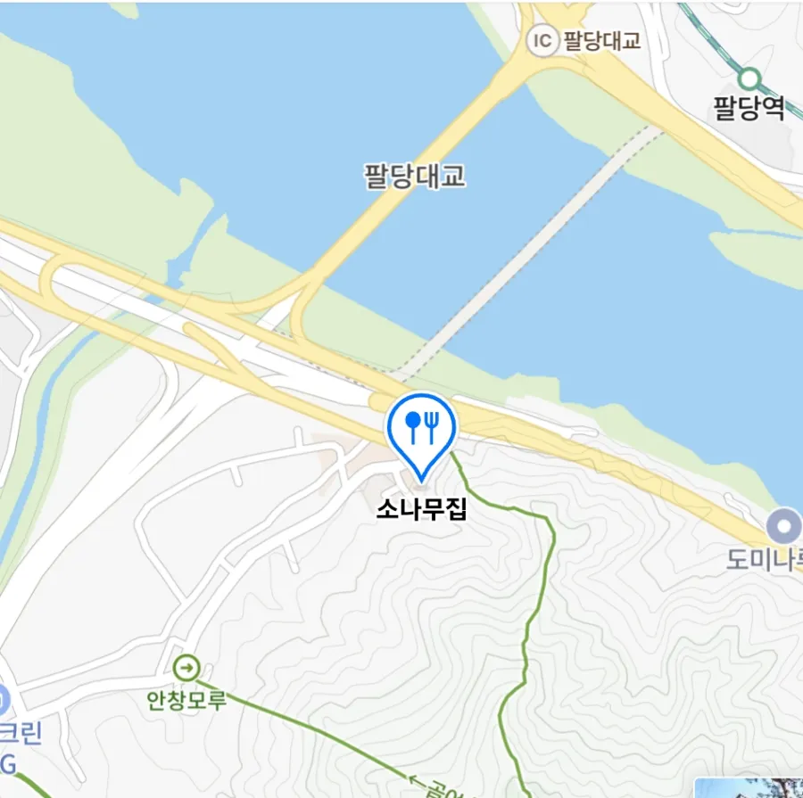 엄나무누룽지백숙 이미지