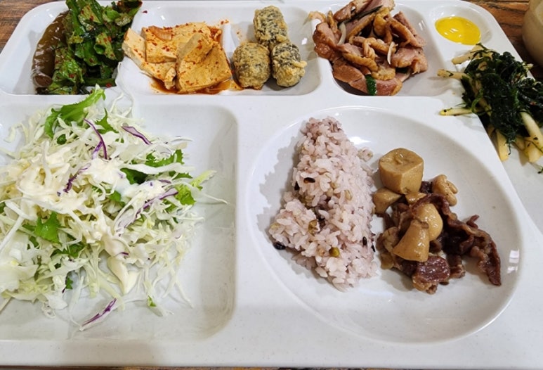 오산한식부페 이미지