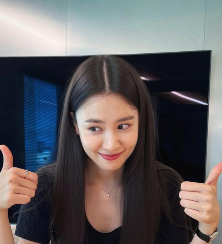 룩엔미헤어 이미지