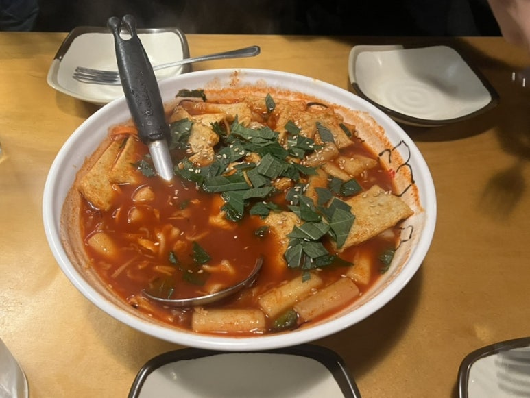 달빛소굴 이미지