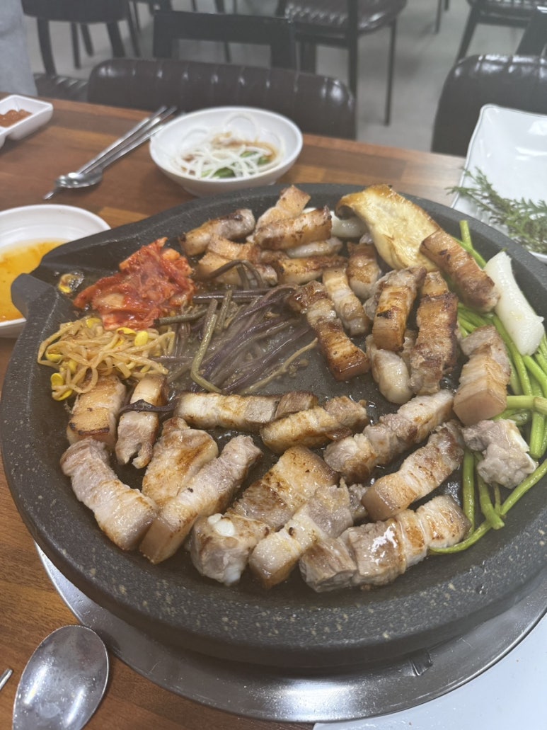 황금부페식당 이미지