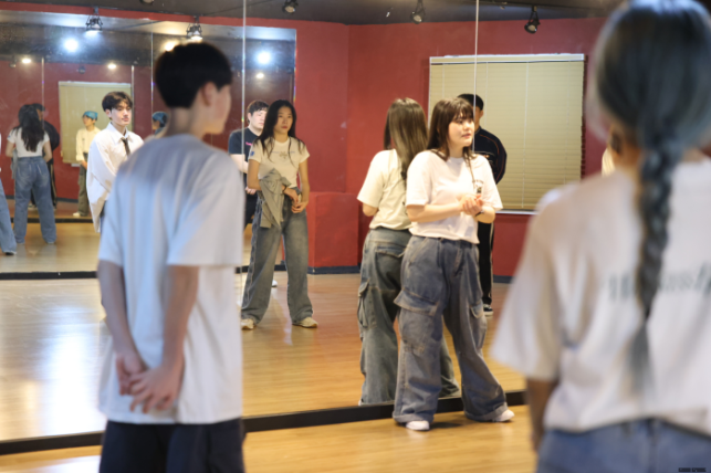 디온댄스학원 이미지