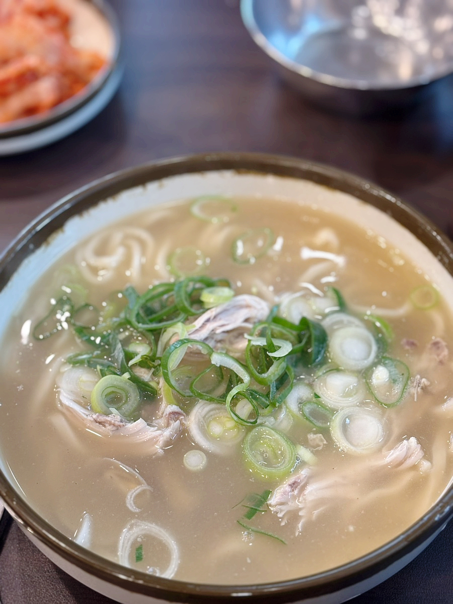 일산칼국수 이미지