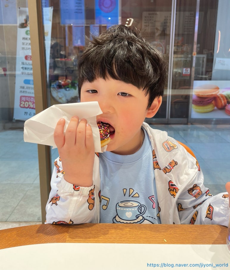 던킨한영아동병원 이미지
