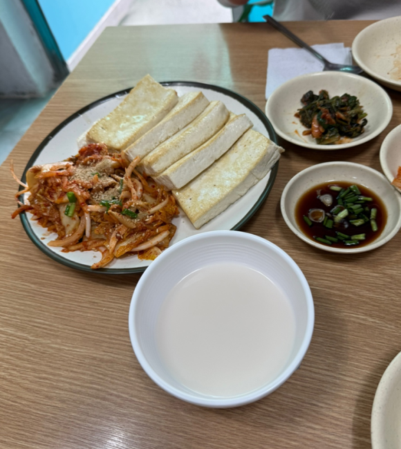 황금마차식당 이미지