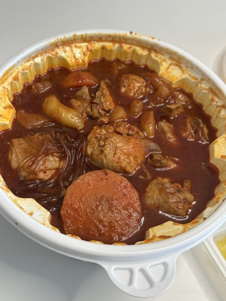 불닭발땡초동대문엽기떡볶이광주 이미지