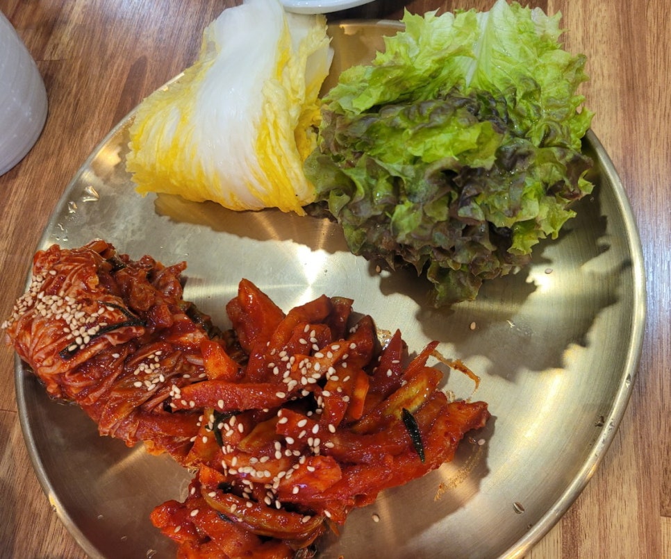 양산마늘보쌈,칼국수 이미지