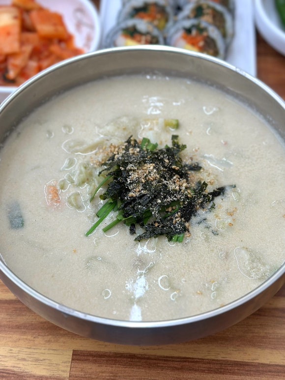 으뜸칼국수랑콩국수랑 이미지