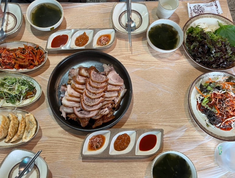 이성수왕족발 이미지