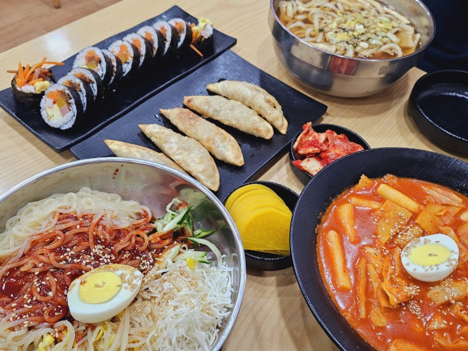 폴바셋 포항영일대DT점 이미지