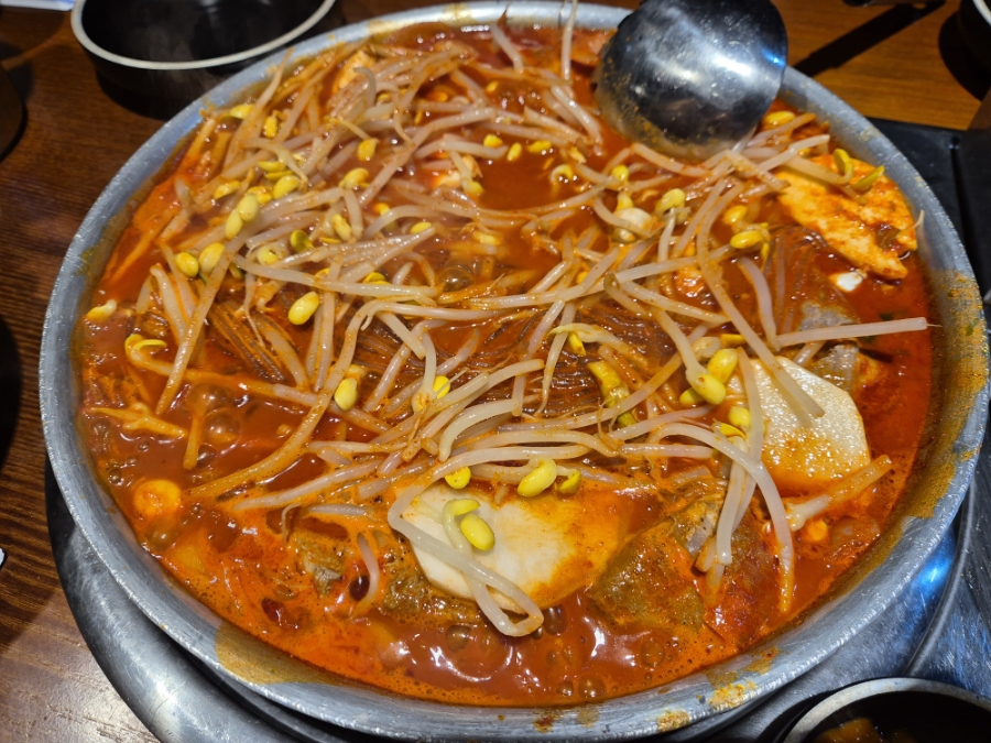 덕신매운갈비찜 이미지