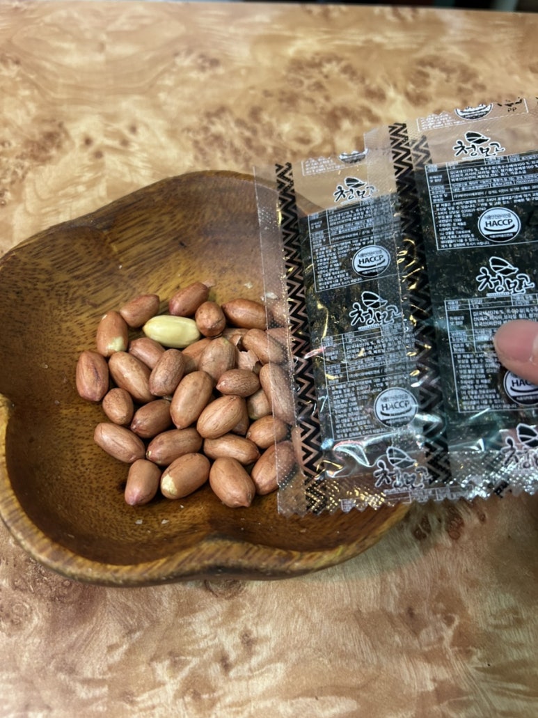 25시 호프 치킨 이미지