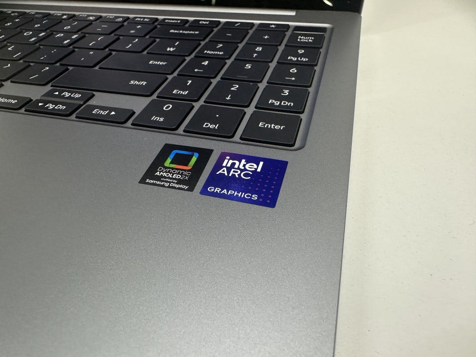 삼성전자 갤럭시북5 프로 NT960XHA-K71A  "AI 시대를 이끄는 고성능 노트북" 이미지 5