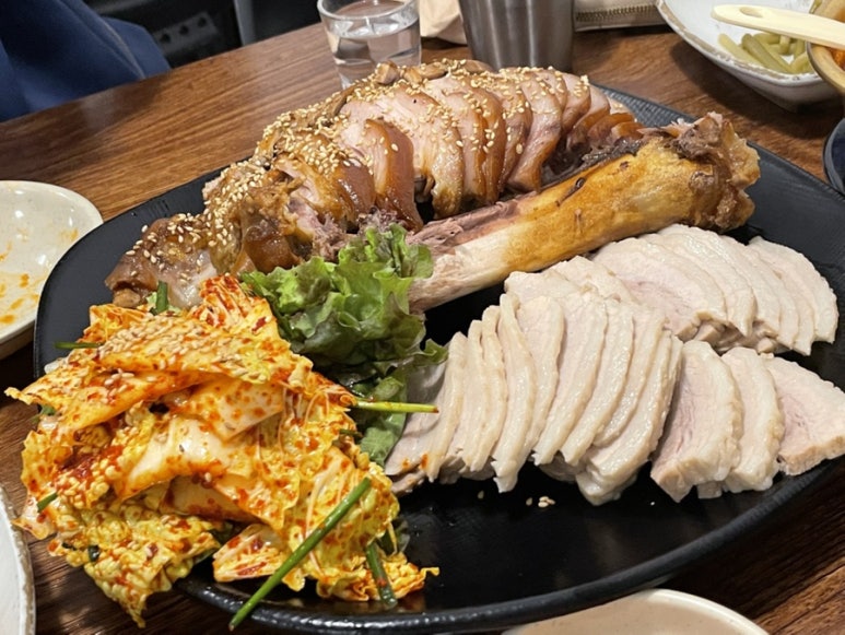 온돈족발 이미지