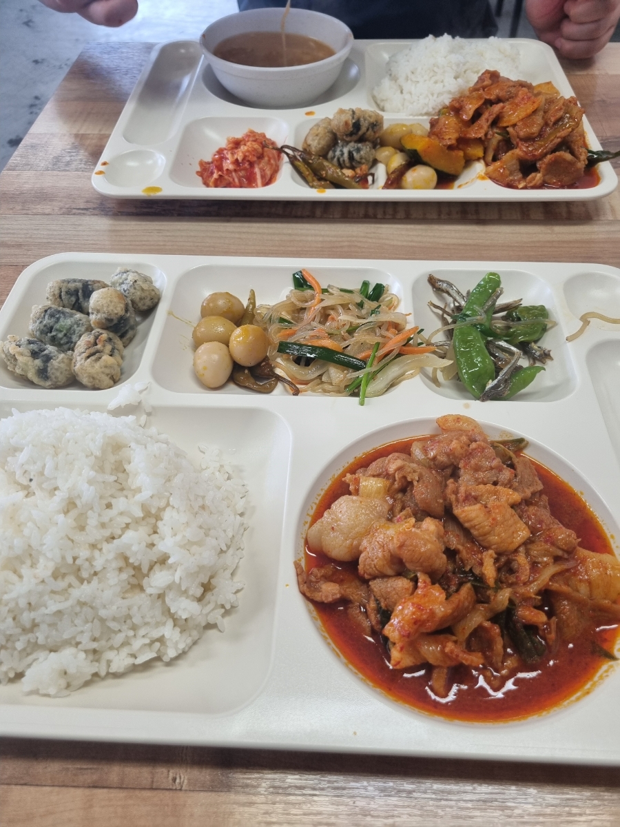 밥향기한식뷔페 이미지