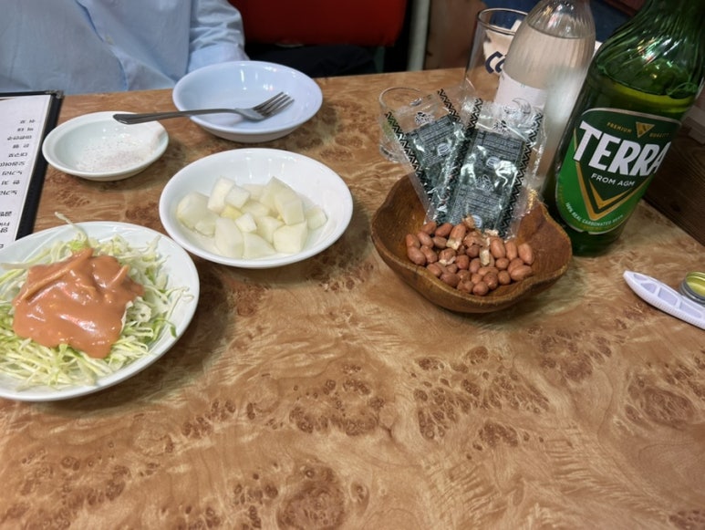 25시 호프 치킨 이미지