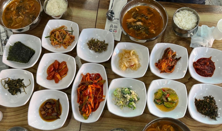 청송한식부페 이미지