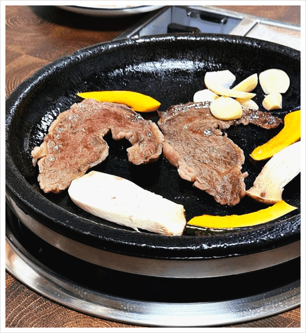 투뿔한우 이미지