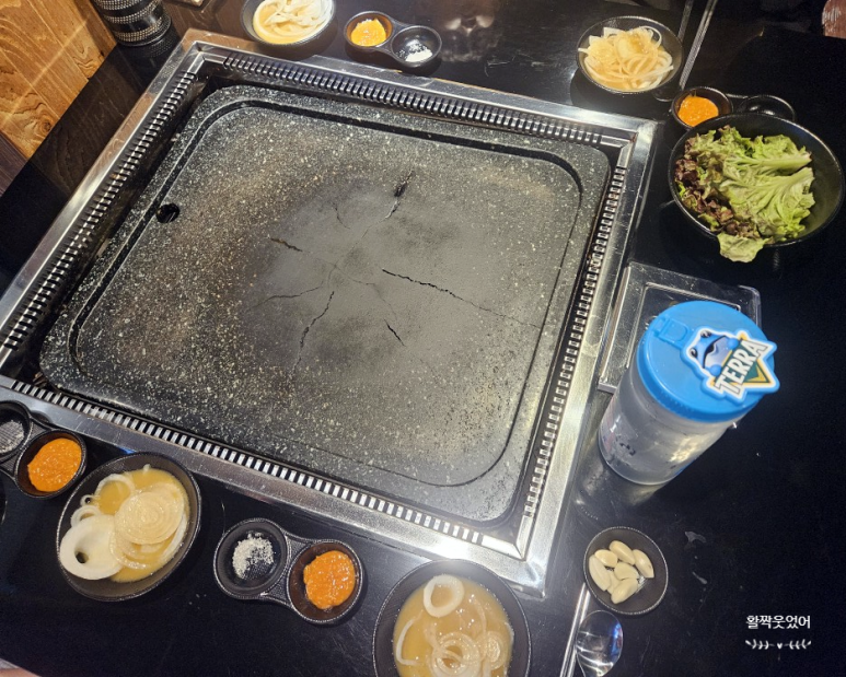 왕돌판구이한판 이미지