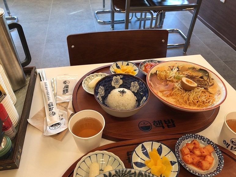 핵밥 암사점 이미지
