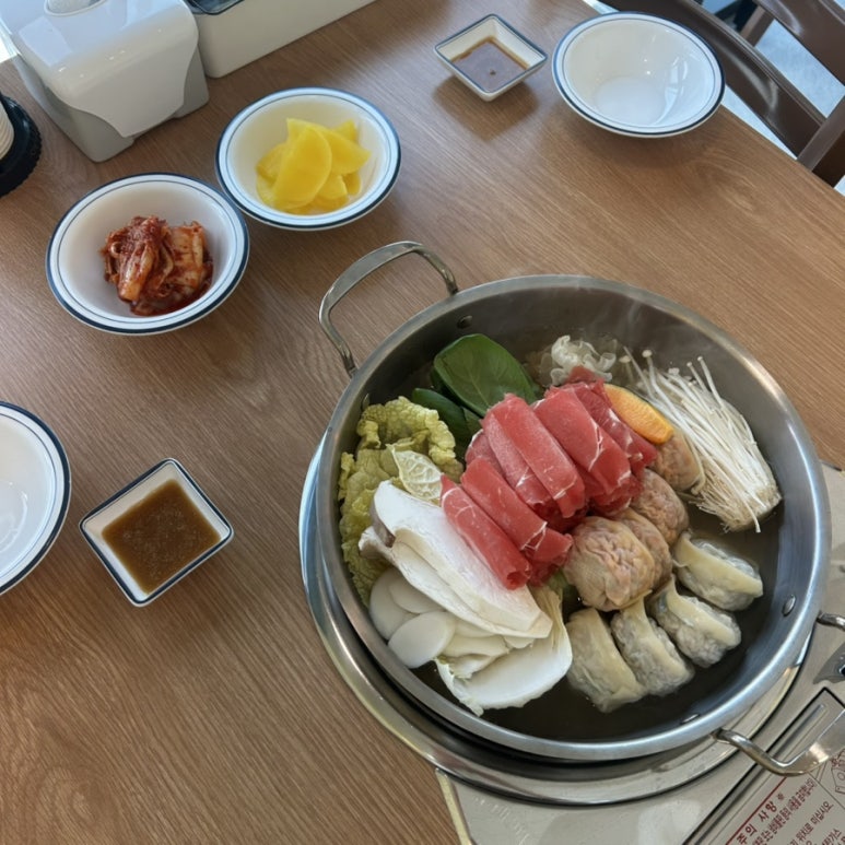 안녕리 만두전골 이미지