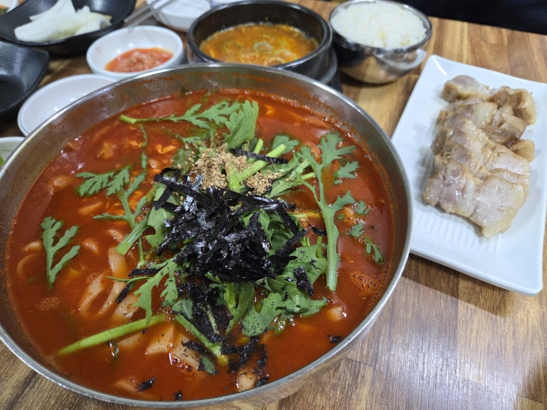 신칼국수 이미지