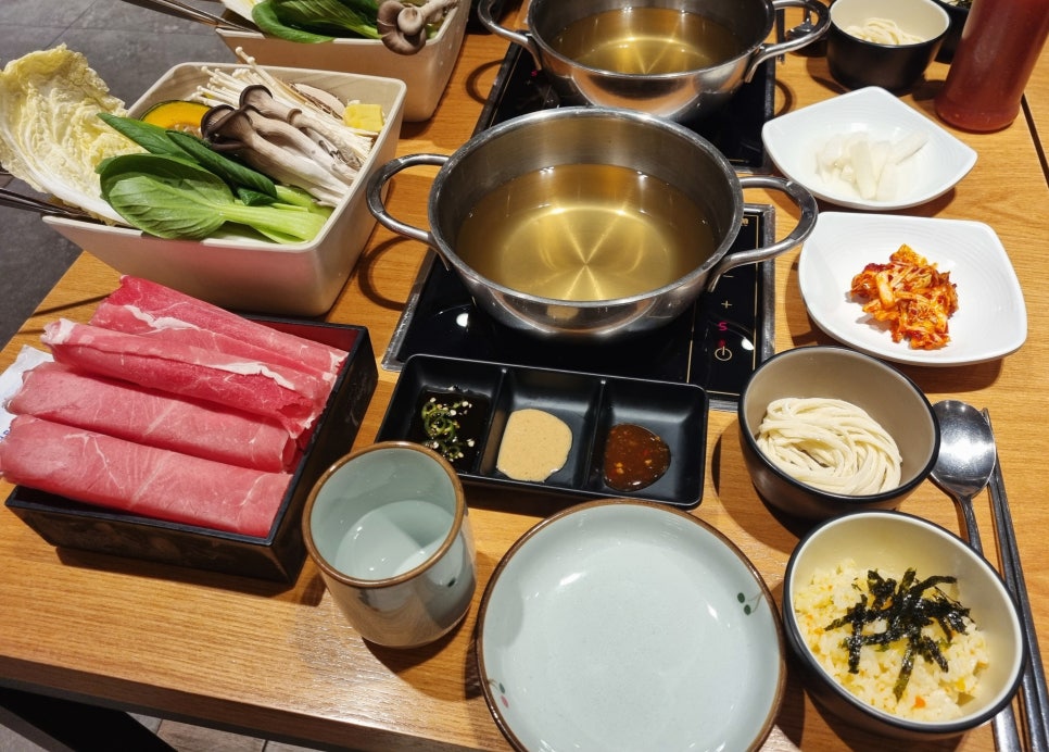 녹정샤브샤브 이미지