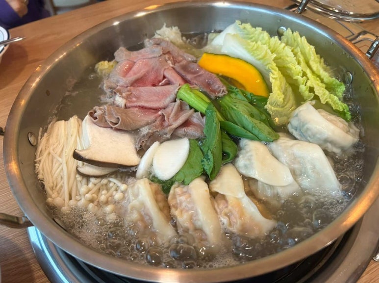 안녕리 만두전골 이미지