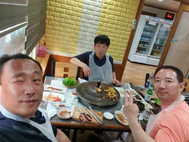 돼지촌나라 이미지
