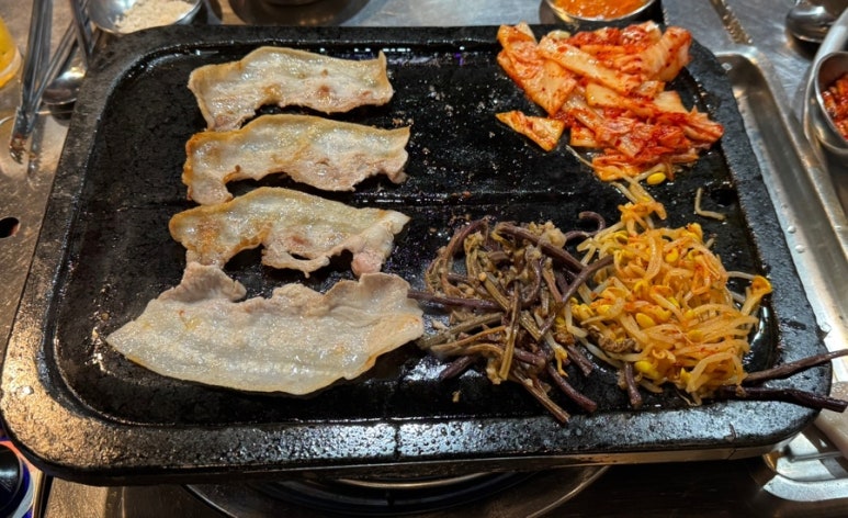 돈돌집 이미지
