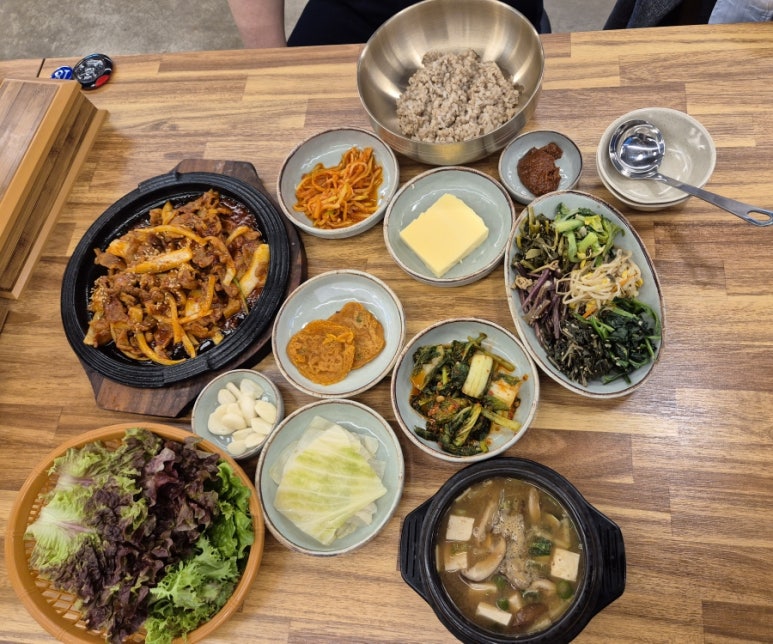 농다리보리밥 이미지