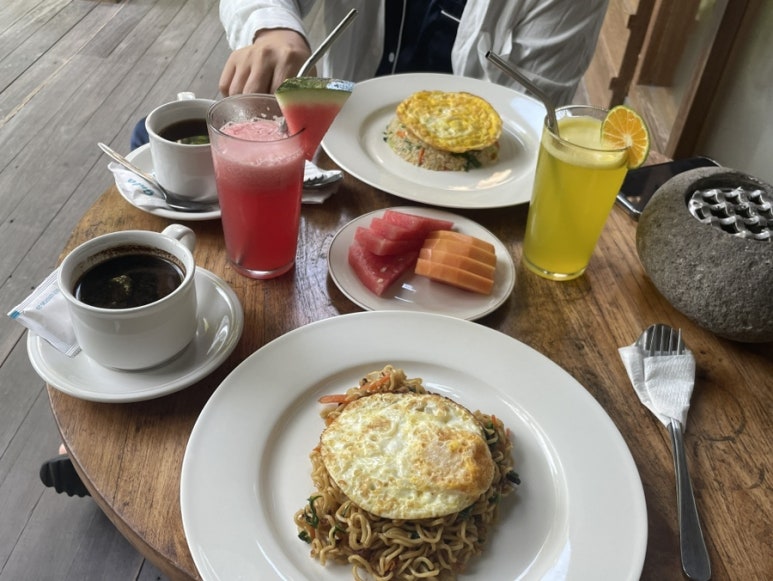 마켓우붓 이미지