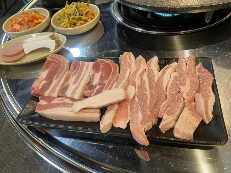 북문솥뚜껑삼겹살 이미지