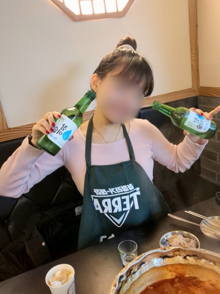 양푼이통돼지김치찌개 이미지