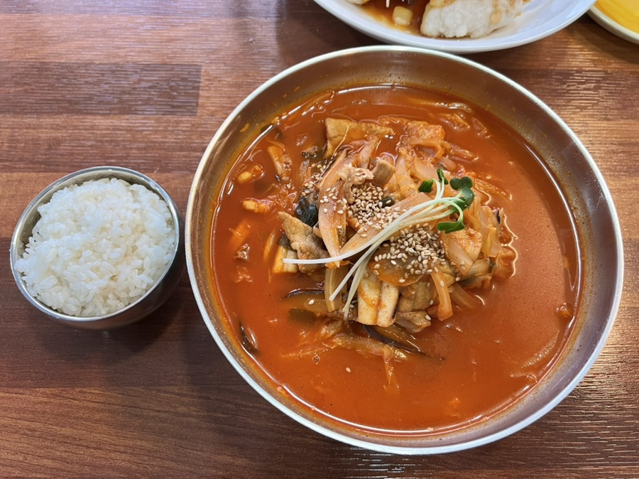 몽짬뽕충주점 이미지
