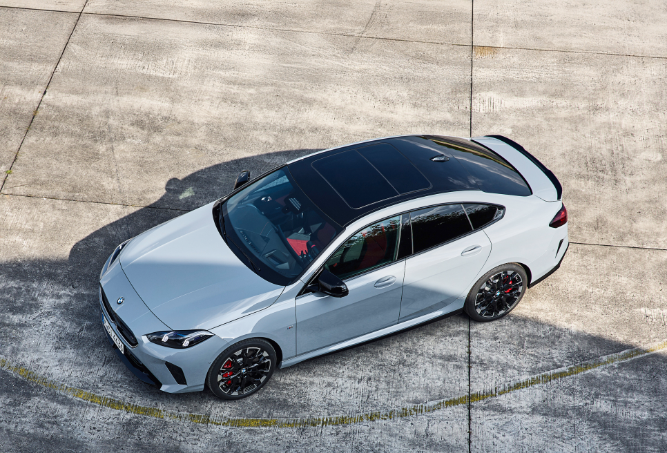 2025 BMW M235 xDrive 그란 쿠페 "국내 경쟁자는 현대 아반떼N이라고?" 이미지 2