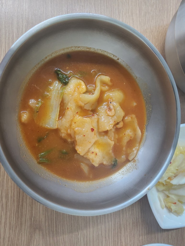 솥뚜껑매운탕 신정호 이미지