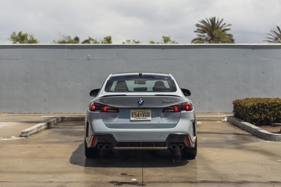 2025 BMW M235 xDrive 그란 쿠페 "국내 경쟁자는 현대 아반떼N이라고?" 이미지 9