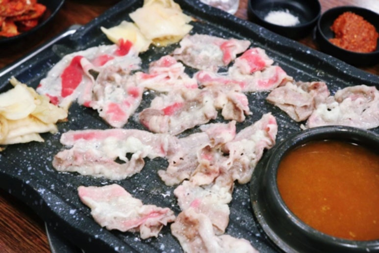 어울림식당 이미지