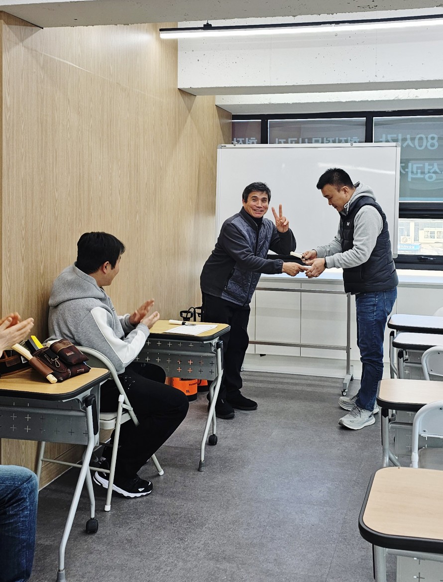 새일인테리어필름학원 이미지