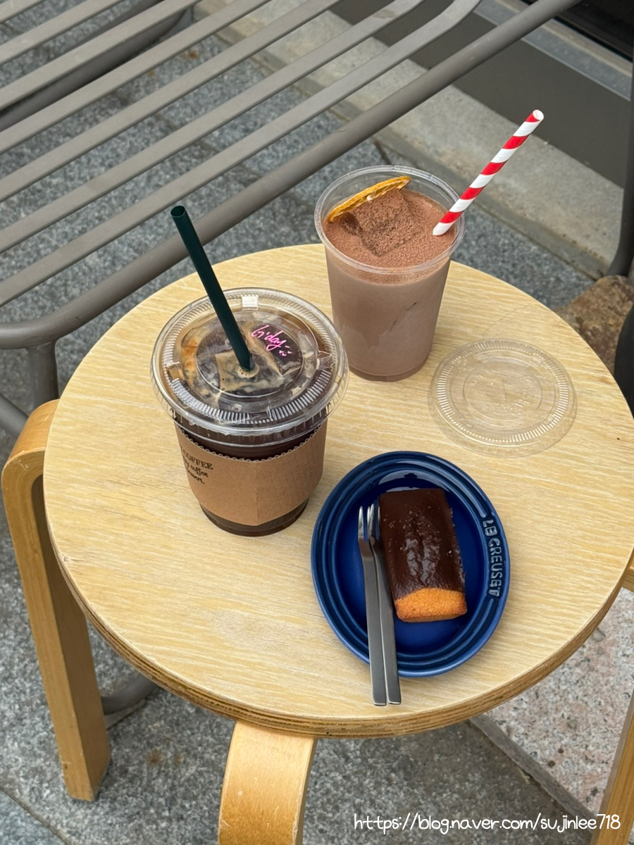 플래티커피 이미지