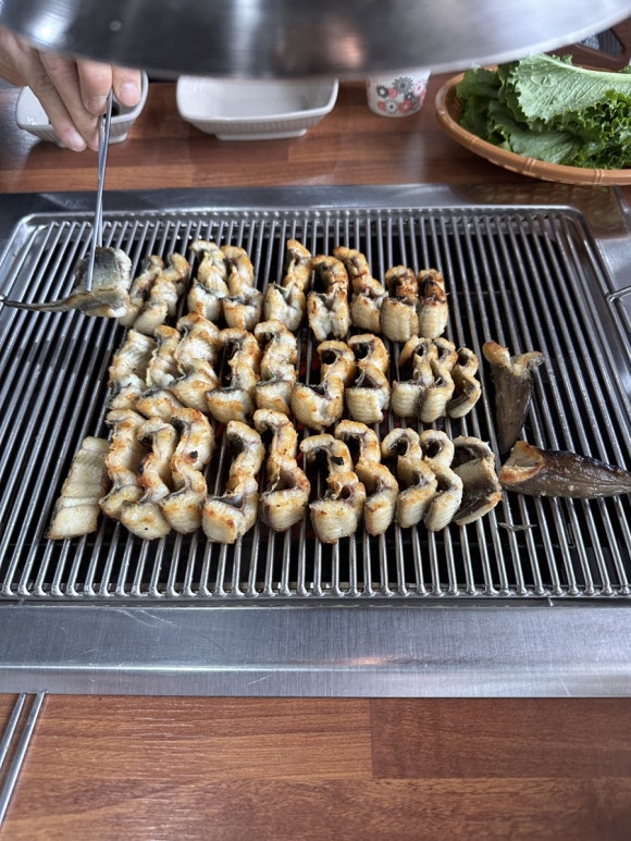 고향고창민물참숯풍천장어 이미지