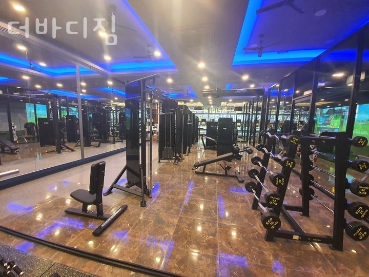 더바디짐 이미지
